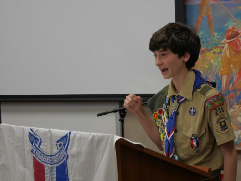 2016/02(February)/Dax-Eagle-Scout-Ceremony/800x600_2016-02-21-Dax-Eagle-Ceremony-114.JPG
