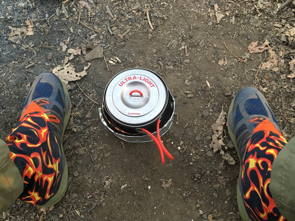 2016/03(March)/2016-03-Appalachian-Trail-BEST/1024x768_2016-03-22-Appalachian-Trail-016-cooking-pot.JPG