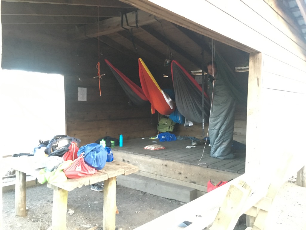 2016-03-26-Appalachian-Trail-027-Hammocks-in-a-shelter.JPG