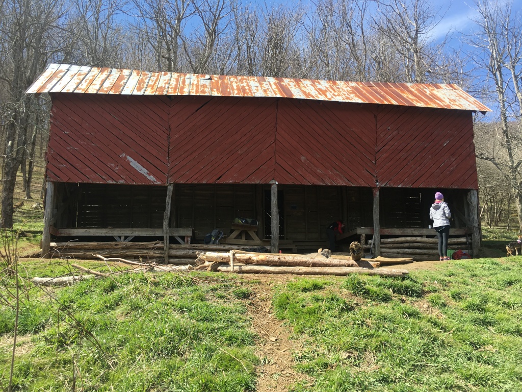 2016/03(March)/2016-03-Appalachian-Trail-BEST/1024x768_2016-04-15-Appalachian-Trail-110-OverMountain-Shelter.JPG