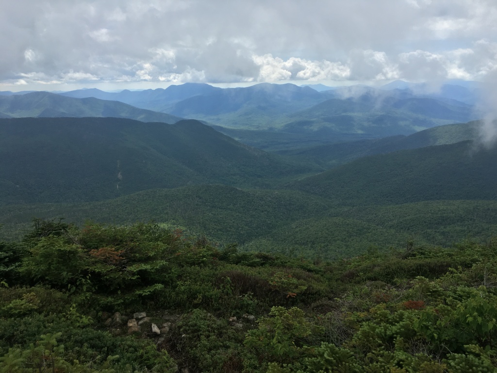 2016/03(March)/2016-03-Appalachian-Trail-BEST/1024x768_2016-07-16-Appalachian-Trail-475-view-from-Franconia-Ridge-scenery.JPG