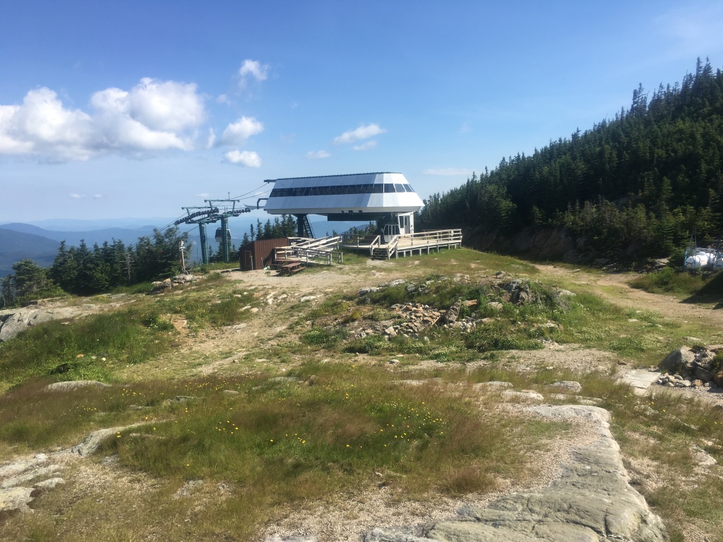 2016/03(March)/2016-03-Appalachian-Trail-BEST/1024x768_2016-07-21-Appalachian-Trail-513-WildCat-mountain-gondola.JPG