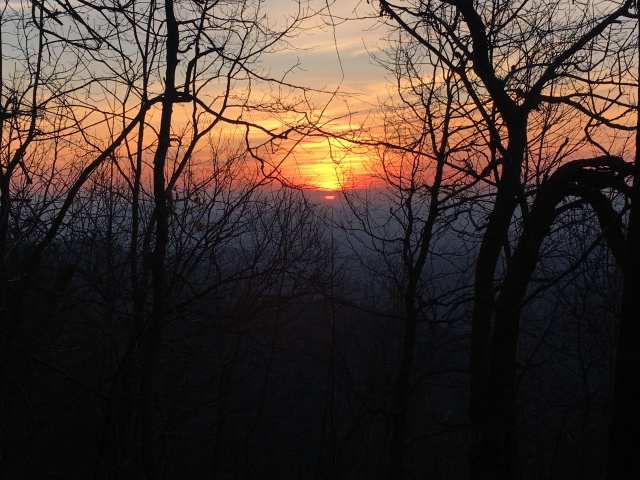 2016-03-24-Appalachian-Trail-019-sunrise.JPG