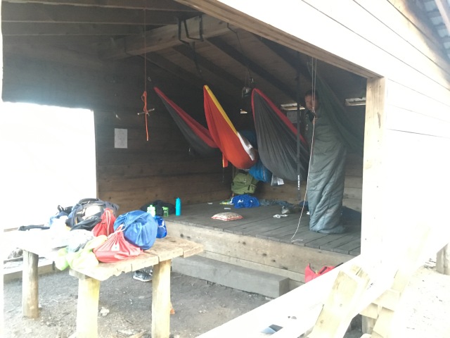 2016-03-26-Appalachian-Trail-027-Hammocks-in-a-shelter.JPG