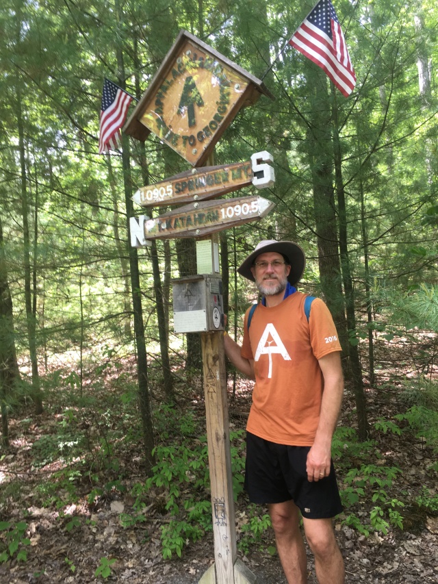 2016/03(March)/2016-03-Appalachian-Trail-BEST/640x480_2016-05-29-Appalachian-Trail-272-Bevo-old-halfway-sign.JPG