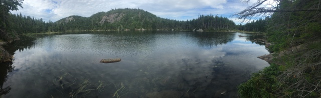 2016/03(March)/2016-03-Appalachian-Trail-BEST/640x480_2016-08-01-Appalachian-Trail-560-Bigelow-pond-scenery.JPG