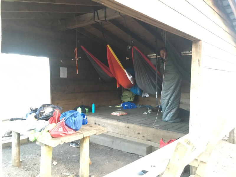 2016-03-26-Appalachian-Trail-027-Hammocks-in-a-shelter.JPG