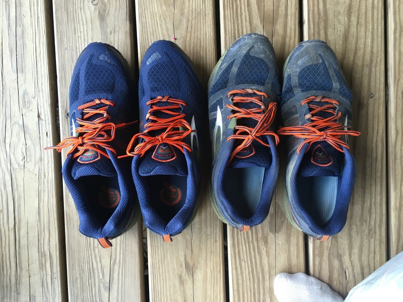 2016-04-29-Appalachian-Trail-164-new-shoes-old-shoes.JPG