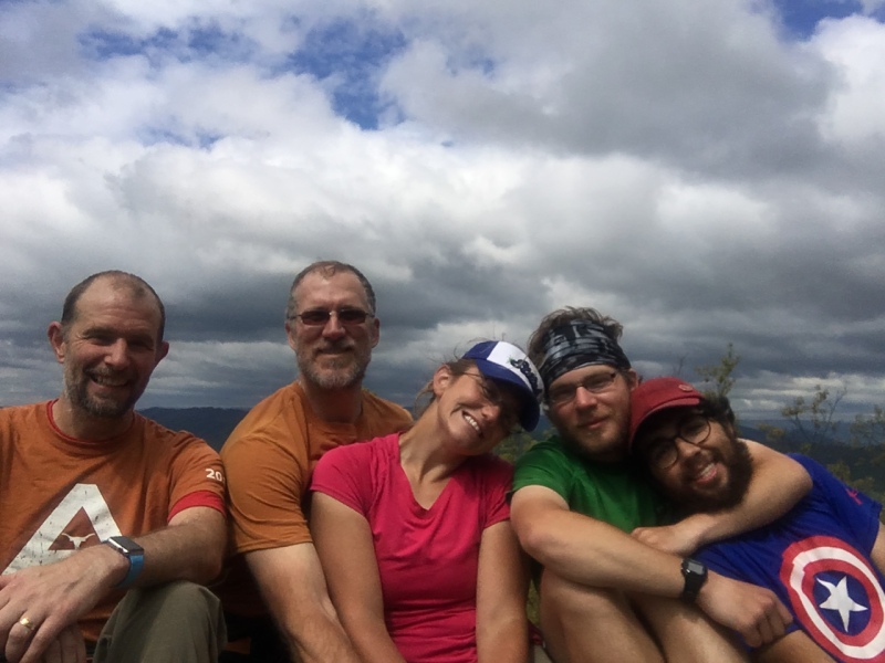 2016/03(March)/2016-03-Appalachian-Trail-BEST/800x600_2016-05-06-Appalachian-Trail-188-Ren-Bevo-Stitch-Garfield-SecretAgent.JPG