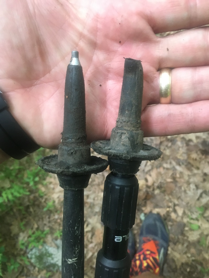 2016/03(March)/2016-03-Appalachian-Trail-BEST/800x600_2016-06-02-Appalachian-Trail-298-broken-pole-tip.JPG