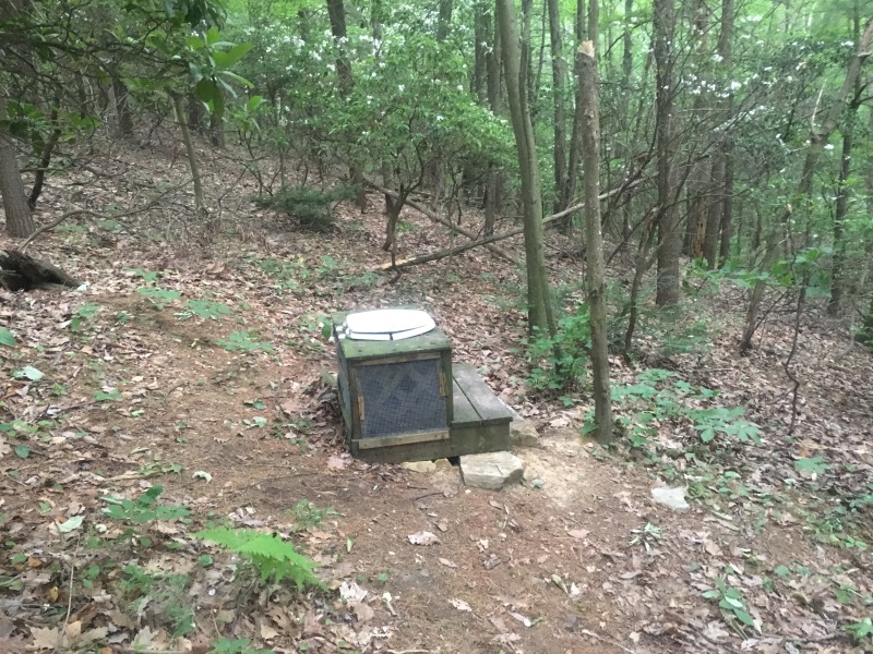 2016/03(March)/2016-03-Appalachian-Trail-BEST/800x600_2016-06-21-Appalachian-Trail-378-favorite-privy.JPG