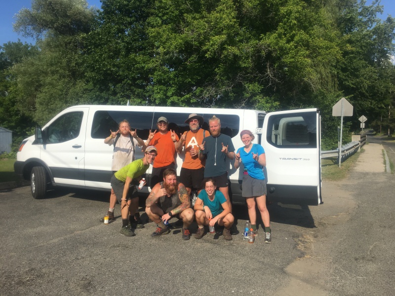 2016/03(March)/2016-03-Appalachian-Trail-BEST/800x600_2016-06-26-Appalachian-Trail-400-VeggieStew-Juice-Rambo-CupCake-Bevo-TopKnot-Shiver-Mambo.JPG