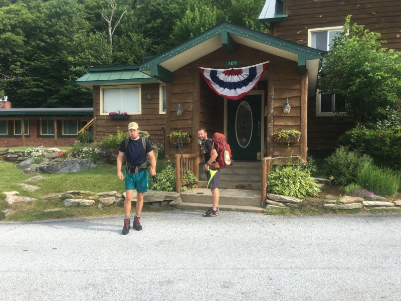 2016/03(March)/2016-03-Appalachian-Trail-BEST/800x600_2016-07-07-Appalachian-Trail-446-Monster-DeepThroat-Inn-at-Long-Trail.JPG