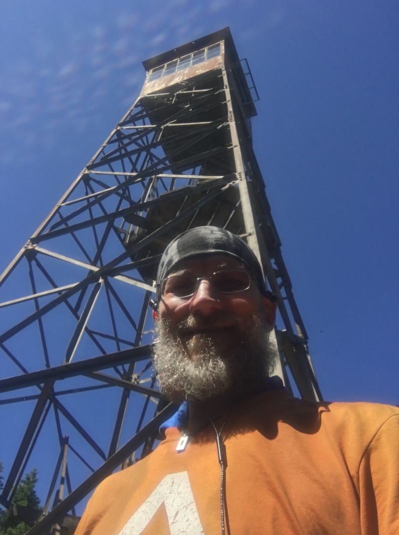 2016/03(March)/2016-03-Appalachian-Trail-BEST/800x600_2016-07-12-Appalachian-Trail-463-Bevo-fire-tower.JPG
