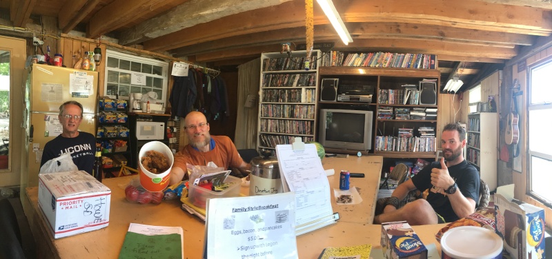 2016/03(March)/2016-03-Appalachian-Trail-BEST/800x600_2016-07-13-Appalachian-Trail-467-Shotgun-Bevo-Stitch-at-Hikers-Welcome-Hostel.JPG