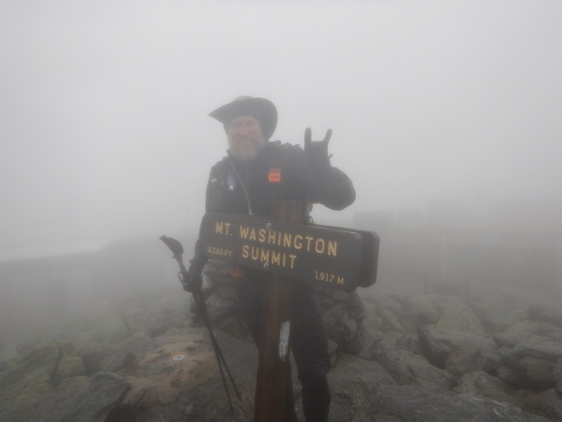2016/03(March)/2016-03-Appalachian-Trail-BEST/800x600_2016-07-19-Appalachian-Trail-504-Mt-Washington-on-a-cold-windy-morning.JPG