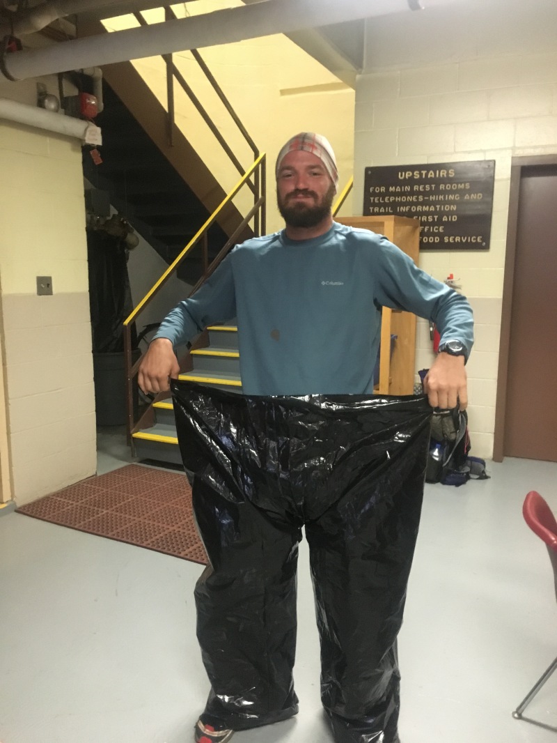 2016/03(March)/2016-03-Appalachian-Trail-BEST/800x600_2016-07-19-Appalachian-Trail-505-DeepThroat-made-rain-pants-from-a-garbage-bag-GOOD.JPG