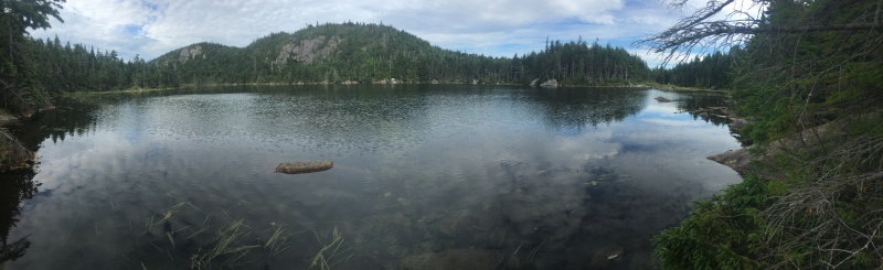 2016/03(March)/2016-03-Appalachian-Trail-BEST/800x600_2016-08-01-Appalachian-Trail-560-Bigelow-pond-scenery.JPG