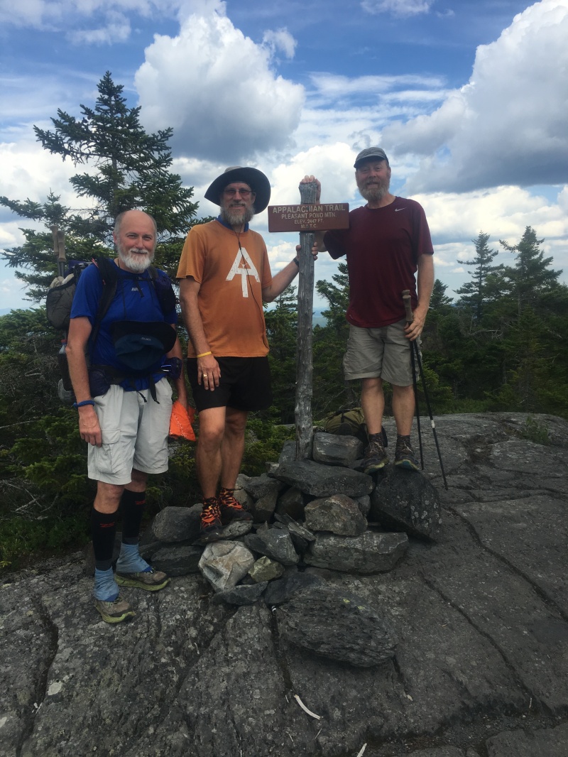 2016/03(March)/2016-03-Appalachian-Trail-BEST/800x600_2016-08-03-Appalachian-Trail-582-GrandDaddyLongLegs-Bevo-JustGreg-Pleasant-Pond-Mountain.JPG