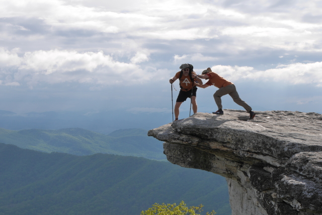 2016-05-06-Appalachian-Trail-185-McAfee-Knob-Bevo-Ren-GOOD.JPG
