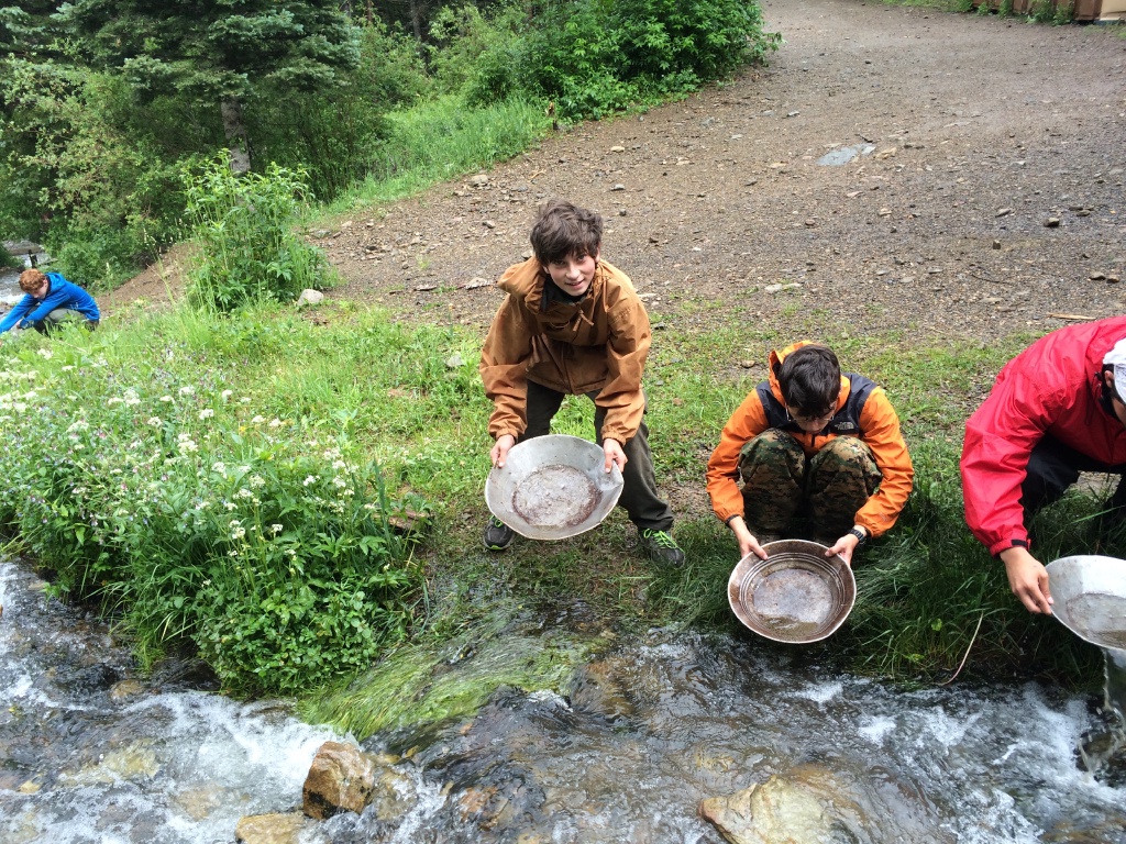 2015-07-08-Philmont-5star-029-French-Henry-goldpanning-Dax.jpg