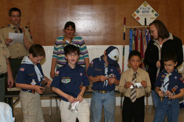 2010-02-20-Pack409-Blue-and-Gold-67-Dax.jpg