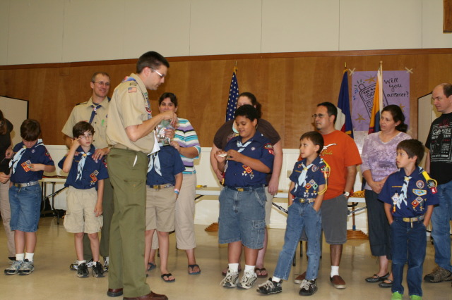 2016/Dax/640x480_2010-05-19-Pack409-CrossOver-20-Dax-Travis-Case-Stacy.JPG