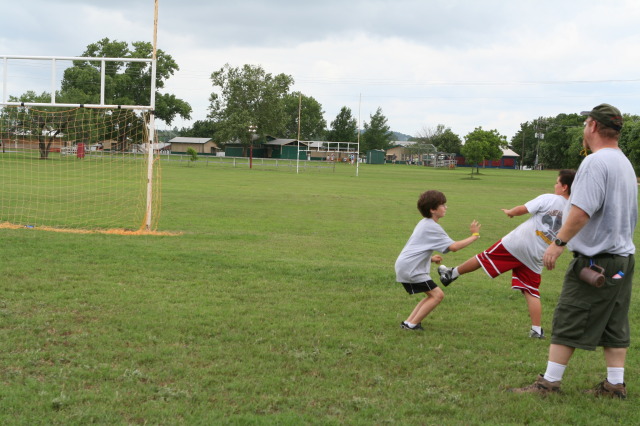 2010-05-22-Pack409-Camp-Champions-039-Football-Quiddich-Dax.JPG