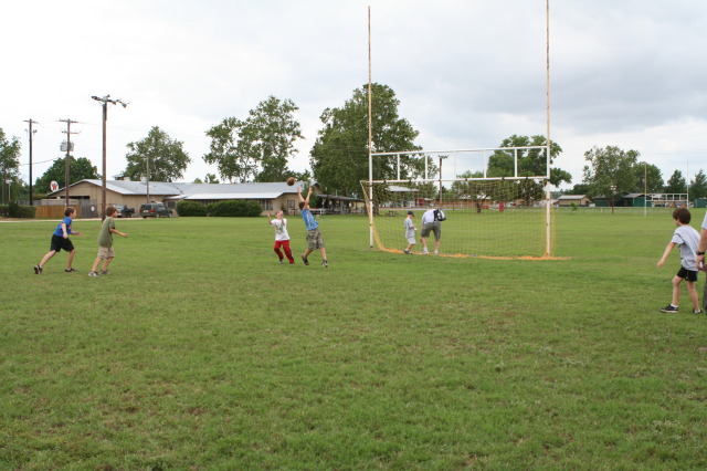2010-05-22-Pack409-Camp-Champions-040-Football-Quiddich-Dax.JPG