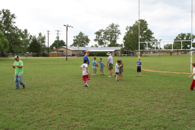 2010-05-22-Pack409-Camp-Champions-050-Chance-Travis-Dax.JPG