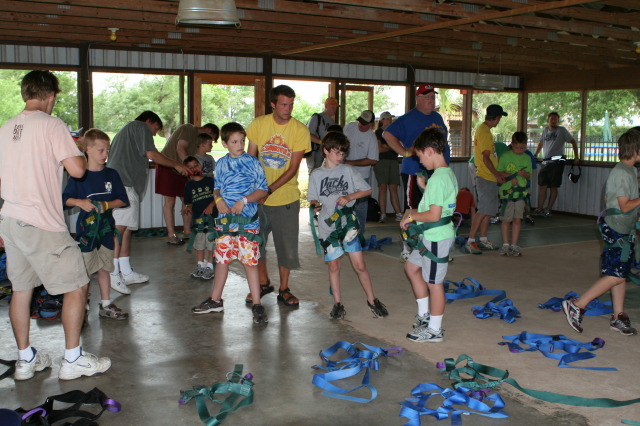 2010-05-22-Pack409-Camp-Champions-124-Case-Dax.JPG