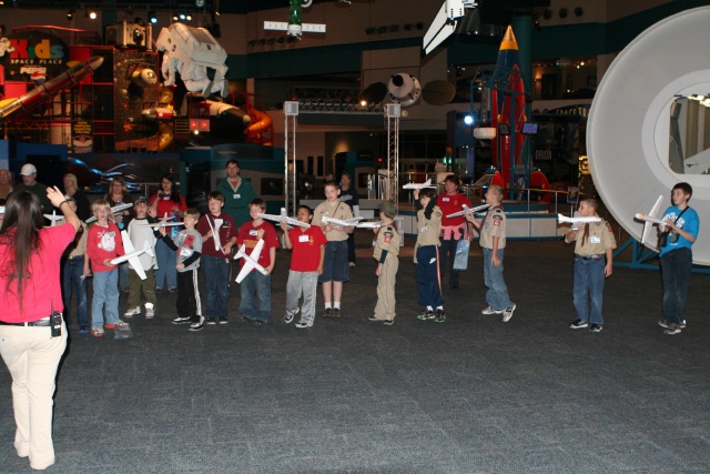 2016/Dax/640x480_2012-03-03-Pack409-NASA-08-Dax-Case-airplanes.JPG