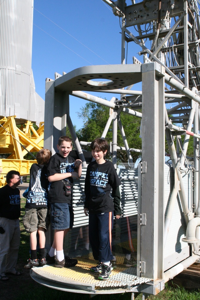 2016/Dax/640x480_2012-03-04-Pack409-NASA-04-Case-Dax.JPG