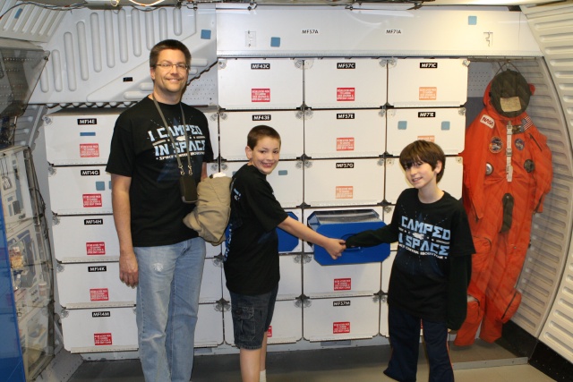 2016/Dax/640x480_2012-03-04-Pack409-NASA-34-Matt-Case-Dax.JPG