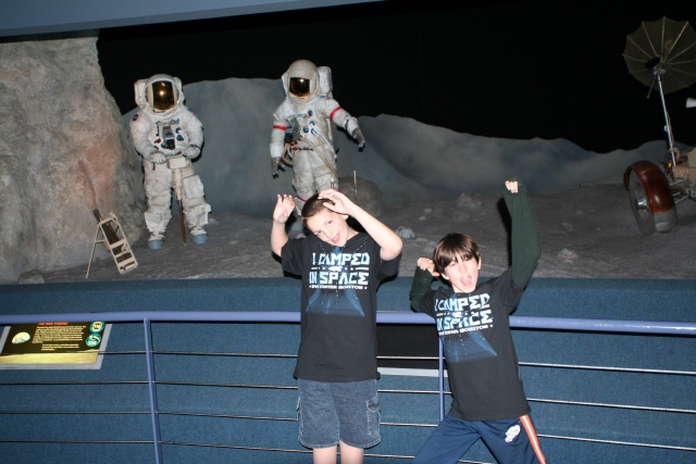 2016/Dax/640x480_2012-03-04-Pack409-NASA-38-Case-Dax.JPG