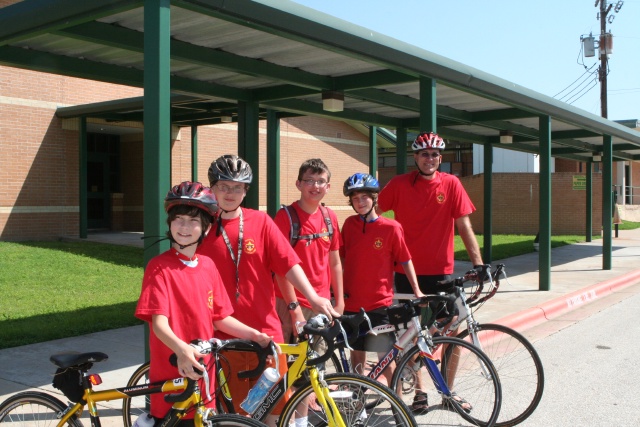 2016/Dax/640x480_2012-04-01-Troop214-Cycling-Merit-Badge-50-mile-07-Dax-Johnathan-Nathan-Chance-Travis-StartLine.JPG