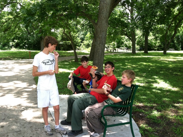 2016/Dax/640x480_2013-05-27-Troop214-Kylan-Eagle-Project-07-Chance-Dax-Nathan.JPG