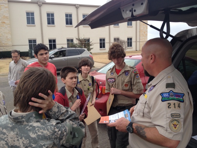 2016/Dax/640x480_2014-02-01-Mulch-1-Anthony-Tyler-Jordan-Dax-Chance-Scot.JPG