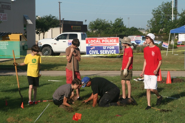 2016/Dax/640x480_2014-05-10-Chance-Eagle-Project-027-Dax-Kylan-Cade-Tony-Tyler.JPG