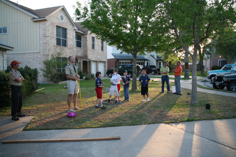 2009-04-01-Pack409-Den1-Physical-Fitness-18-9hole-golf-Travis-Logan-Dax-Andrew-CJ.JPG