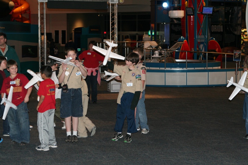 2016/Dax/800x600_2012-03-03-Pack409-NASA-07-Dax-Case-airplanes.JPG