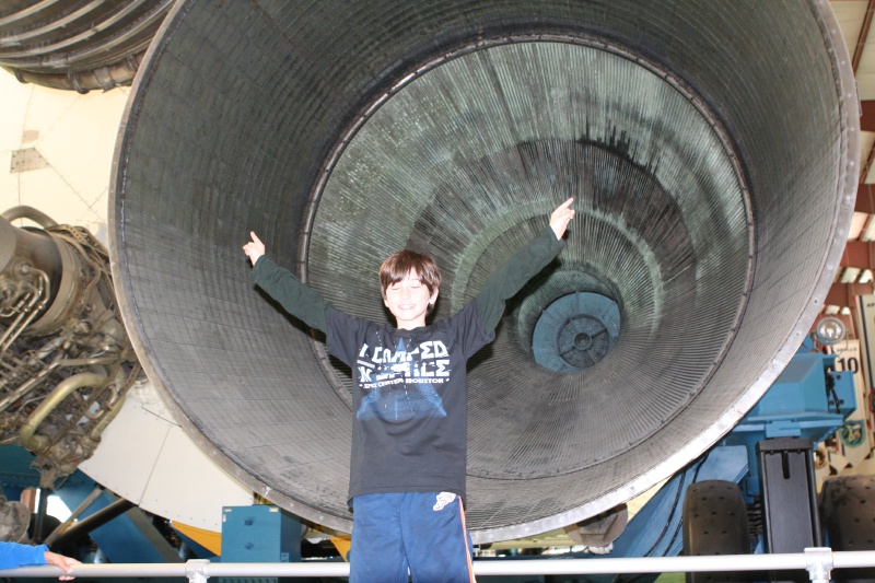 2016/Dax/800x600_2012-03-04-Pack409-NASA-16-Dax.JPG