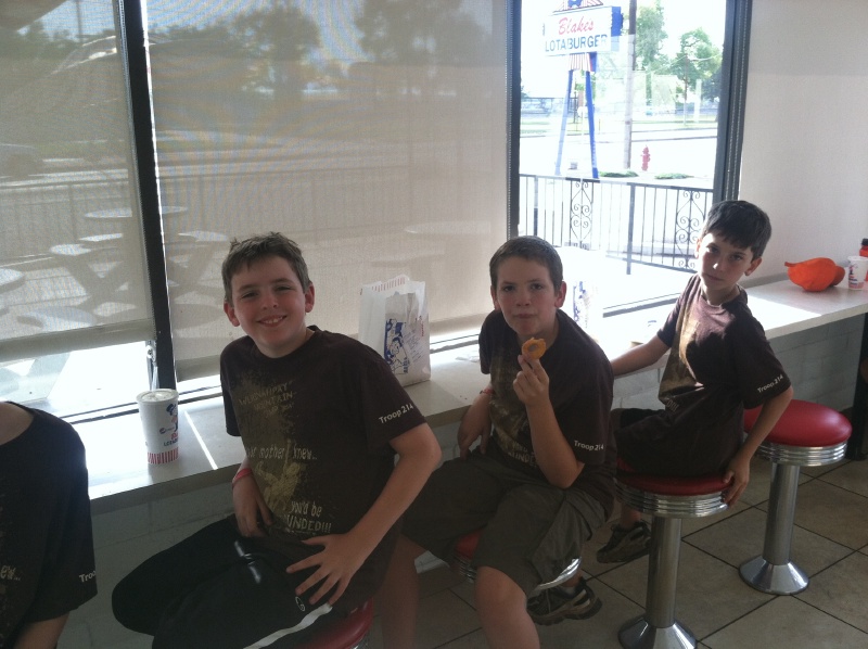 2012-07-Camp-Wehinapay-189-Andrew-Case-Dax-Alamogordo-Blakes-Lota-Burger.jpg