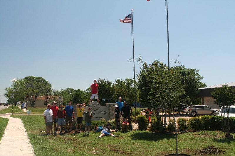 2016/Dax/800x600_2014-05-10-Chance-Eagle-Project-147-Jim-Travis-Sean-Josh-Case-Dax-Harrison-Tyler-Kyden-Matt-Jack-Tony-Zach.JPG