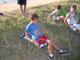 2009-07-14-Pack409-Den4-Ice-sliding-06-Dax-Chance.JPG