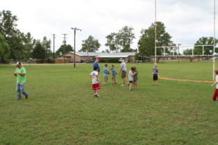 2010-05-22-Pack409-Camp-Champions-050-Chance-Travis-Dax.JPG