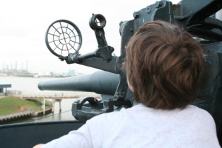 2011-04-03-Pack409-Battleship-Texas-026-Dax.JPG