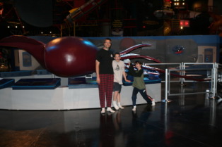 2012-03-03-Pack409-NASA-18-Matt-Case-Dax.JPG