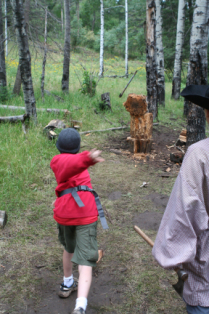 2012-07-Camp-Wehinapay-062-Mountain-Man-tomahawk-Dax.jpg