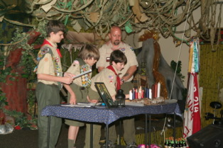 2013-01-28-Troop214-Court-of-Honor-33-Dax.JPG
